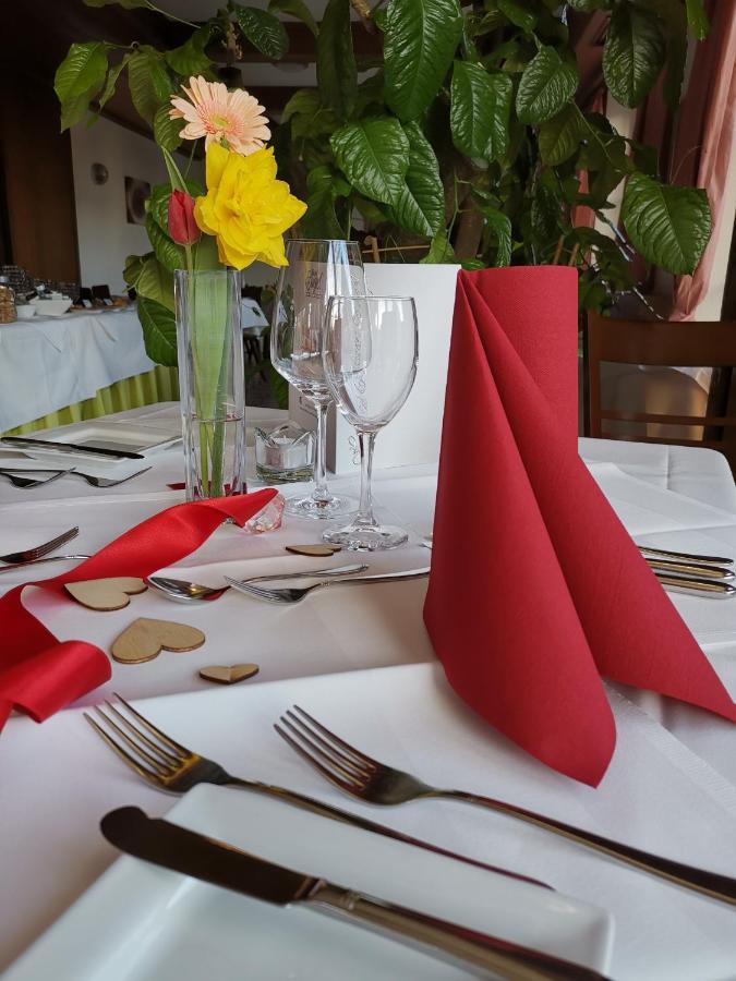 Hotel Engel Ulm Extérieur photo