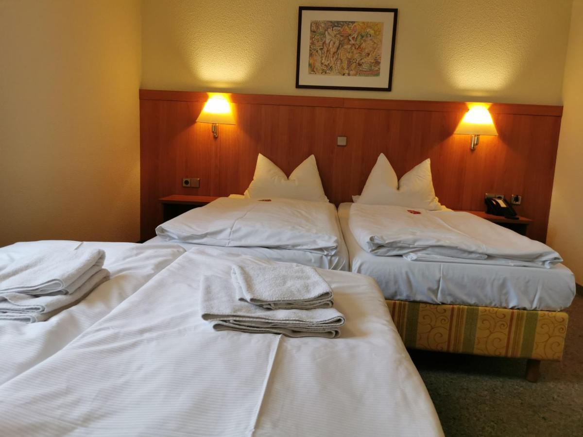 Hotel Engel Ulm Extérieur photo