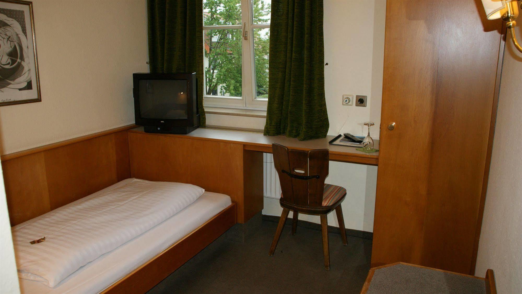 Hotel Engel Ulm Extérieur photo